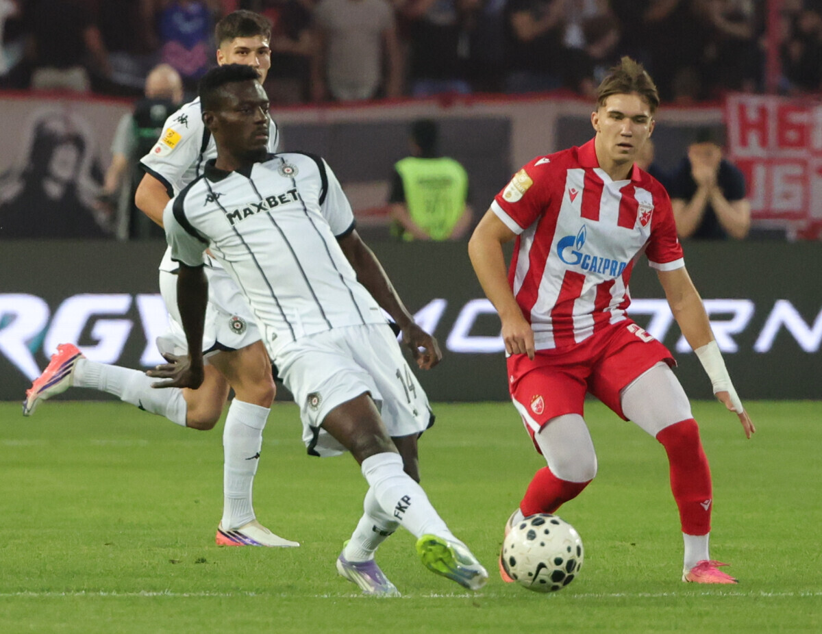 Crvena zvezda – Partizan 2:1 (2:1)